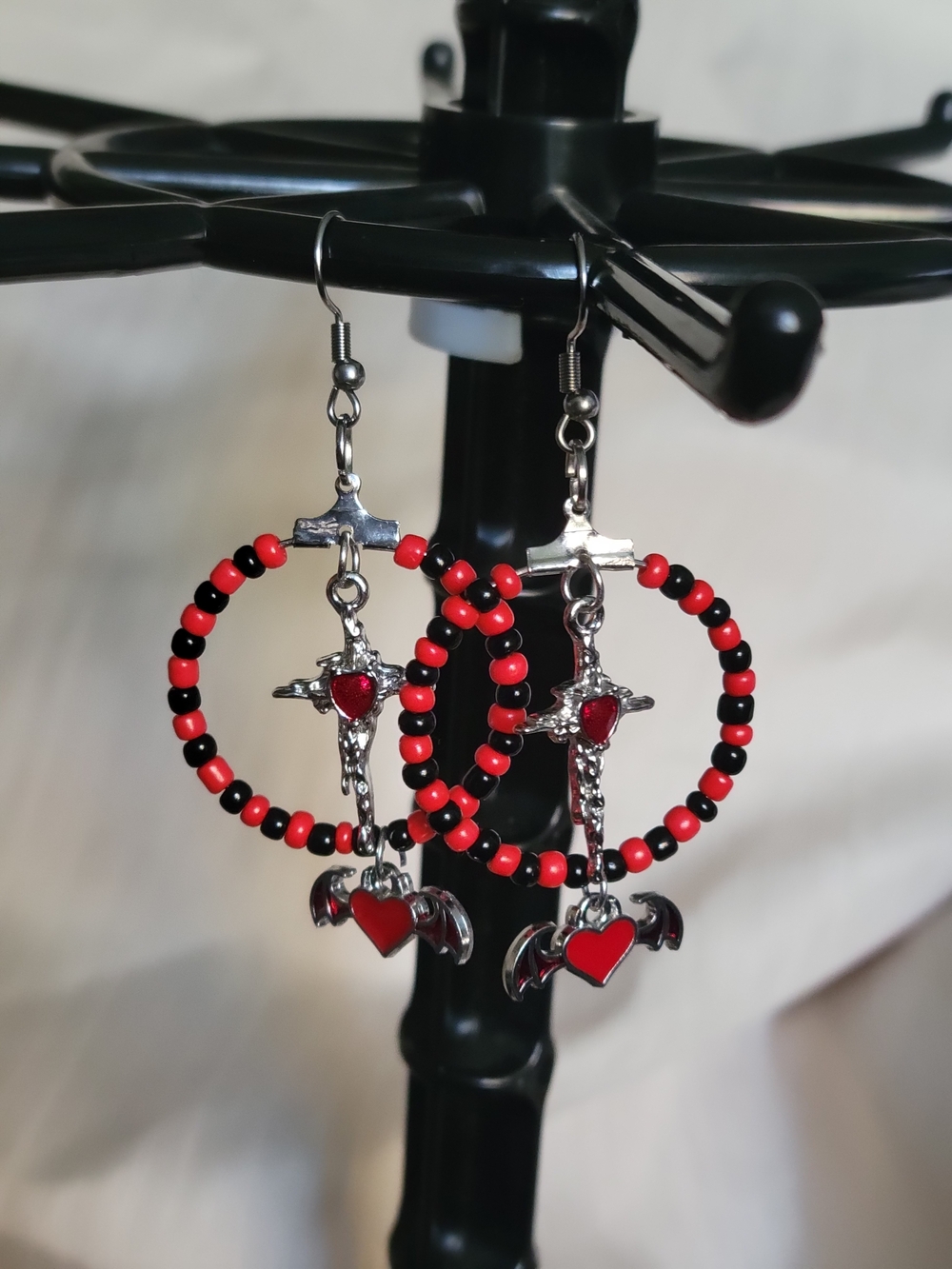 🍁NEW🍁Red Beaded Crucifix Heart Drop Earrings - Women Jewelry